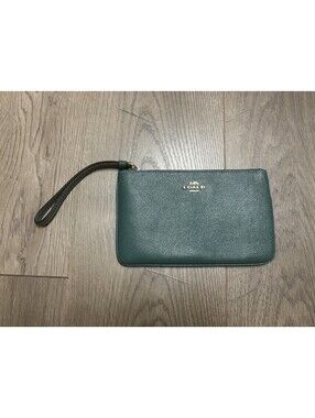 Coach Boxed Corner Zip Wristlet In Signature Leather